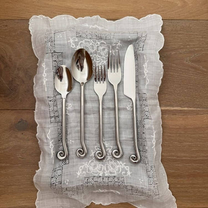 The Heirloom Cutlery, 20-piece